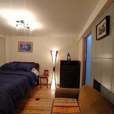 Hostal La Casa Tolena Quito - Ecuador Hotel Buitenkant foto