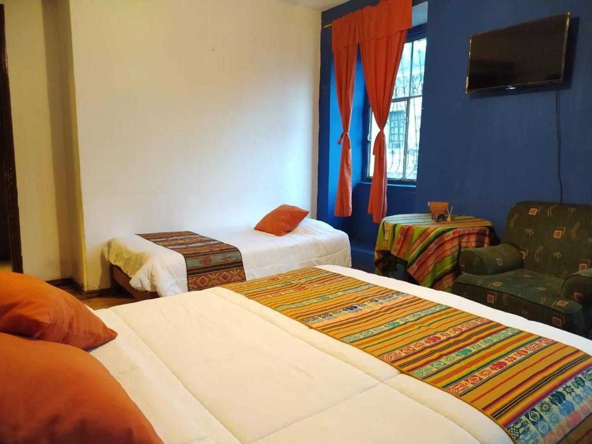 Hostal La Casa Tolena Quito - Ecuador Hotel Buitenkant foto