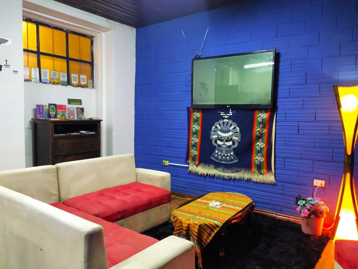 Hostal La Casa Tolena Quito - Ecuador Hotel Buitenkant foto