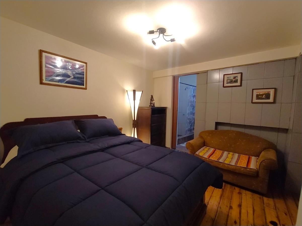 Hostal La Casa Tolena Quito - Ecuador Hotel Buitenkant foto