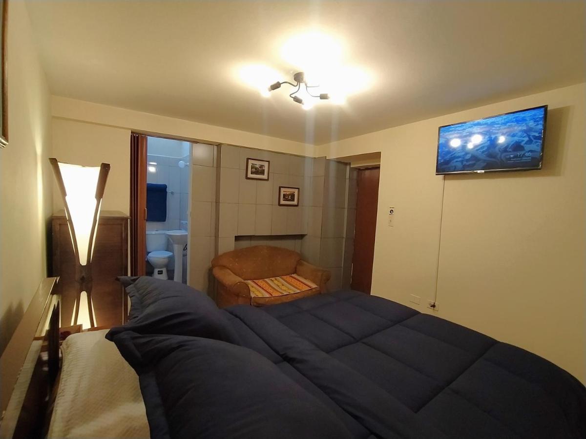 Hostal La Casa Tolena Quito - Ecuador Hotel Buitenkant foto